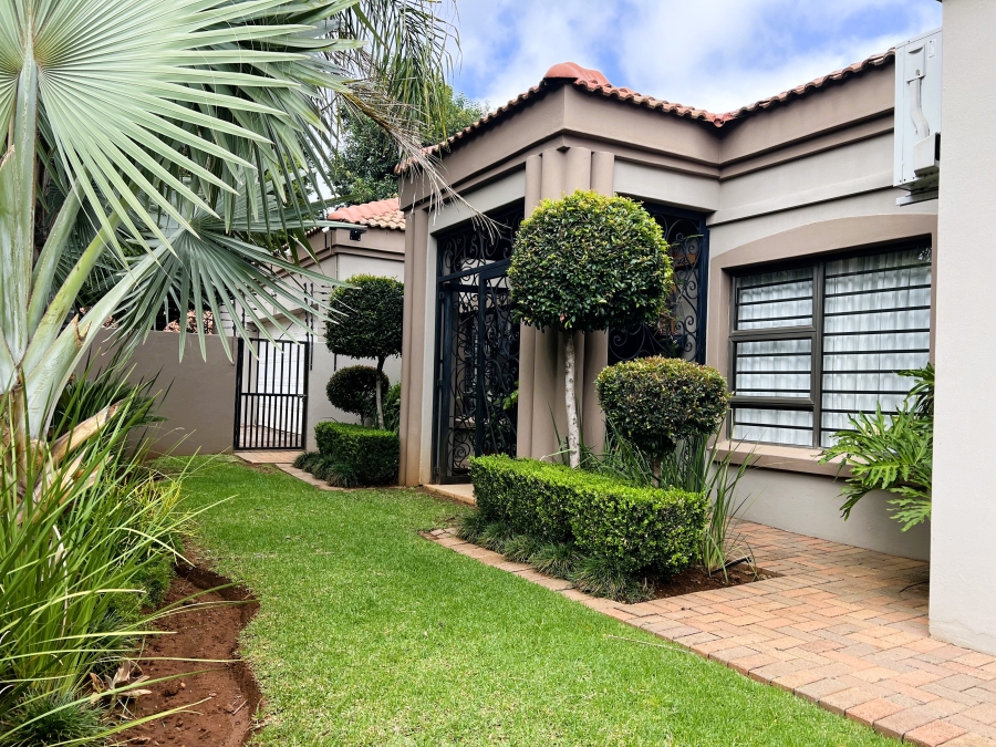 3 Bedroom Property for Sale in Wilkoppies North West